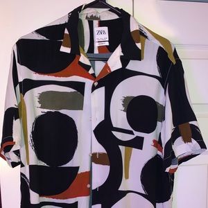 Zara Men’s Short Sleeve Button Down